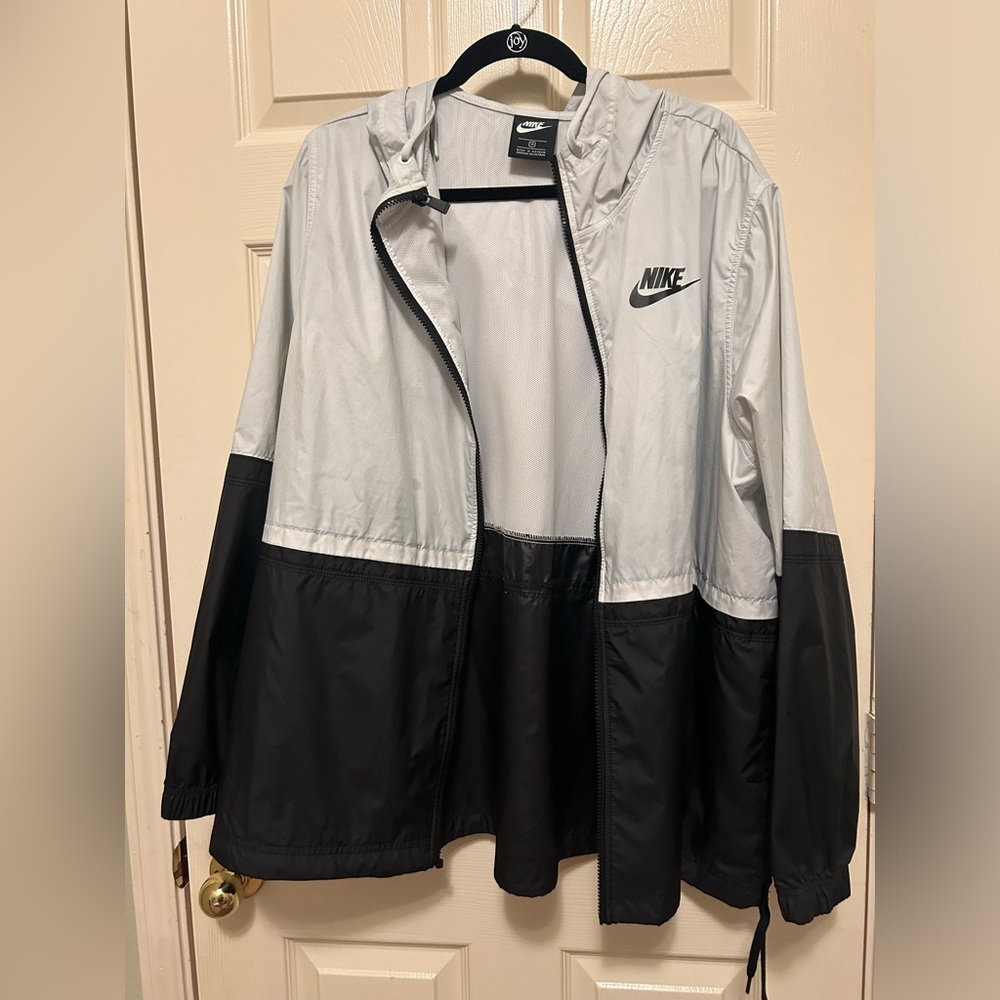 Nike Black and White Windbreaker